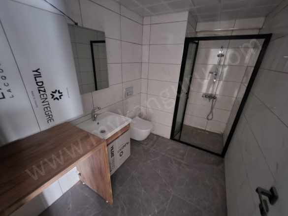 Kiralık Daire Orta Mahallede 2+1 80 M² Sıfır Efeler