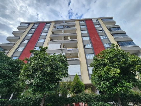Mimar Sinan Mah. Efeler Satılık Daire |  3+1 Oda | 150M2 5.250.000Tl  Krediye Uygun  | 3. Kat | Doğalgaz(Kombi) | 1 Banyo Resim-4