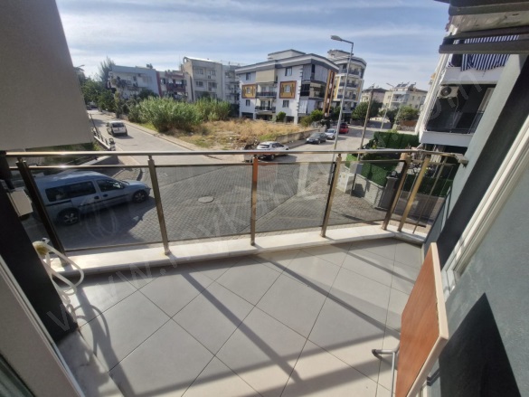Ata Mah. Efeler Satılık Daire |  3+1 Oda | 120M2 5.200.000Tl  Krediye Uygun  | 1. Kat | Doğalgaz(Kombi) | 1 Banyo Resim-5