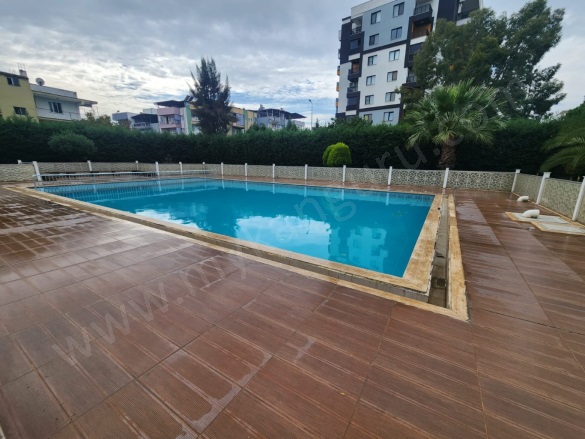 Ata Mah. Efeler Kiralık Daire |  3+1 Oda | 170M2 Aylık 38.000Tl | 2. Kat | Doğalgaz(Kombi) | 2 Banyo Resim-3