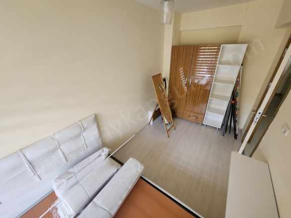 Satılık Daire Zafer Mahde 1+1 60M Eşyalı Klimalı Efeler