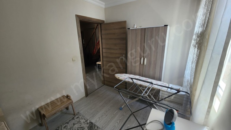 Güzelhisar Mah. Efeler Kiralık Daire |  2+1 Oda | 55M2 Aylık 17.000Tl Eşyalı  | 4. Kat | Doğalgaz(Kombi) | 1 Banyo Resim-3
