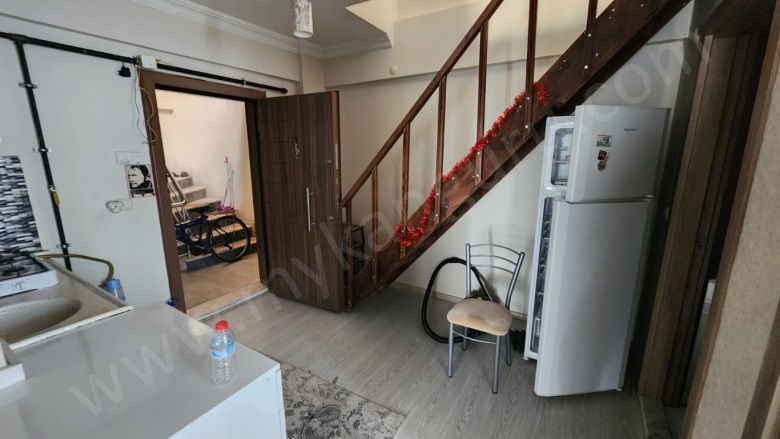 Güzelhisar Mah. Efeler Kiralık Daire |  2+1 Oda | 55M2 Aylık 17.000Tl Eşyalı  | 4. Kat | Doğalgaz(Kombi) | 1 Banyo Resim-4