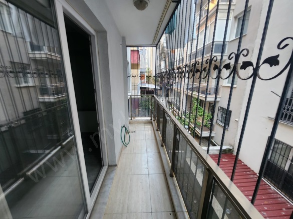 Efeler Mah. Efeler Kiralık Daire |  2+1 Oda | 105M2 Aylık 25.000Tl | 1. Kat | Doğalgaz(Kombi) | 1 Banyo Resim-2