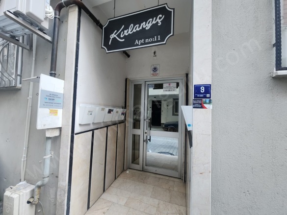 Efeler Mah. Efeler Kiralık Daire |  2+1 Oda | 105M2 Aylık 25.000Tl | 1. Kat | Doğalgaz(Kombi) | 1 Banyo Resim-3