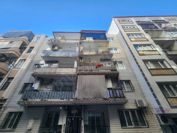 Cumhuriyet Mah. Efeler Kiralık Daire |  2+1 Oda | 125M2 Aylık 20.000Tl | 5. Kat | Doğalgaz(Kombi) | 1 Banyo Resim-1