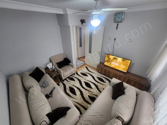 Yedi Eylül Mah. Efeler Satılık Daire |  3+1 Oda | 135M2 3.350.000Tl  Krediye Uygun  | 2. Kat | Doğalgaz(Kombi) | 1 Banyo Resim-4