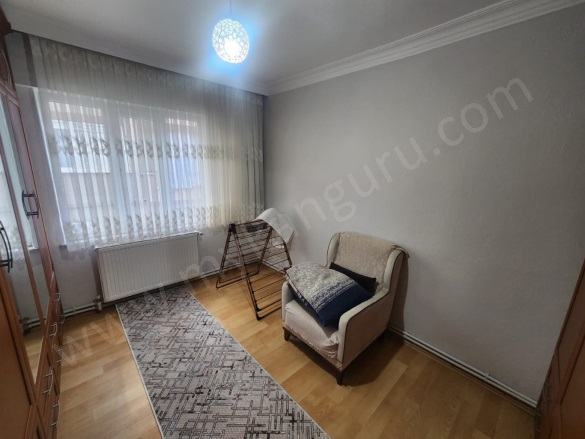 Yedi Eylül Mah. Efeler Satılık Daire |  3+1 Oda | 135M2 3.350.000Tl  Krediye Uygun  | 2. Kat | Doğalgaz(Kombi) | 1 Banyo Resim-5