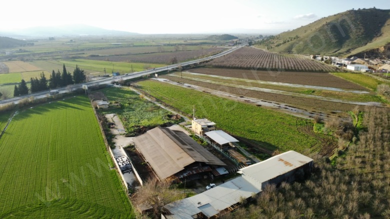 Savrandere Mah. Efeler Kiralık İşyeri |  14598M2 Aylık 250.000Tl Resim-2