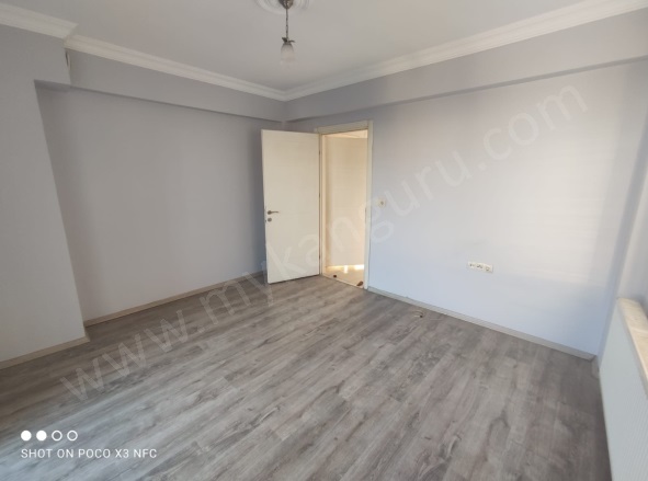 Cumhuriyet Mah. Efeler Kiralık Daire |  1+1 Oda | 65M2 Aylık 22.000Tl | 4. Kat | Klima | 1 Banyo Resim-1