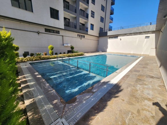 Sandıklı Mah. İncirliova Kiralık Daire |  3+1 Oda | 160M2 Aylık 34.000Tl | 8. Kat | Doğalgaz(Kombi) | 2 Banyo Resim-4