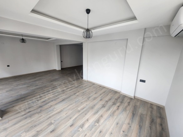 Güzelhisar Mah. Efeler Kiralık Ofis / Büro |  2+1 Oda | 90M2 Aylık 40.000Tl | 3. Kat Resim-5