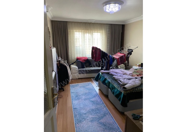 Güzelhisar Mah. Efeler Satılık Daire |  4+1 Oda | 135M2 2.500.000Tl  Krediye Uygun  | 3. Kat | Soba | 1 Banyo Resim-4