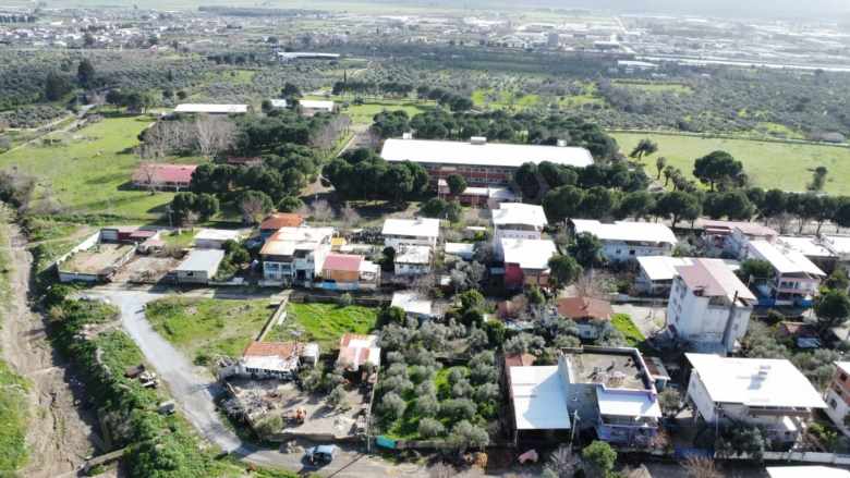 Satılık Arsa Yılmazköyde 590 M² imarlı Efeler Yılmazköy Mah