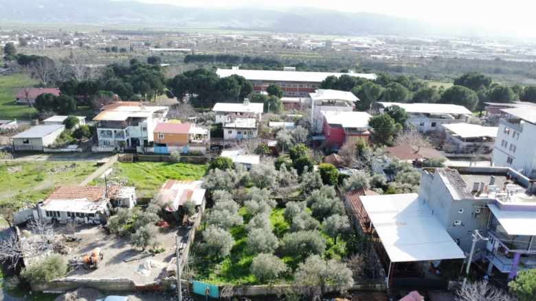 Satılık Arsa Yılmazköyde 590 M² imarlı Efeler Yılmazköy Mah