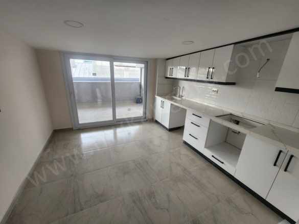 Satılık Dubleks Kurtuluş Mahde 5+1 Çatı Daire Efeler