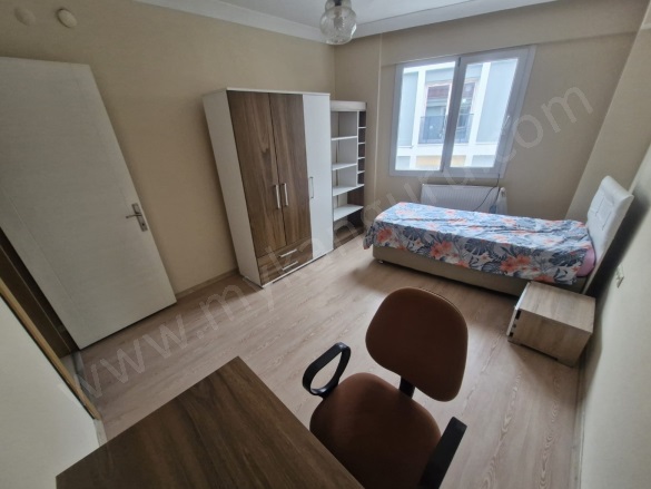 Orta Mah. Efeler Satılık Daire |  1+1 Oda | 75M2 2.950.000Tl  Krediye Uygun  Eşyalı  | 3. Kat | Doğalgaz(Kombi) | 1 Banyo Resim-5