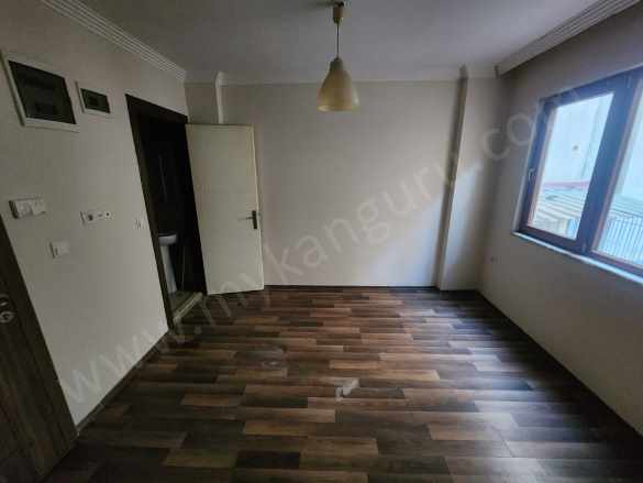 Satılık Daire Mesudiye Mahde 1+1 42 M² Kot 1 Efeler