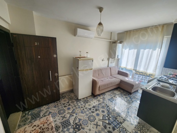 Zafer Mah. Efeler Satılık Daire |  1+1 Oda | 40M2 1.975.000Tl  Krediye Uygun  Eşyalı  | 4. Kat | Klima | 1 Banyo Resim-5