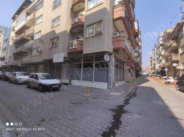 Kiralık Dükkan Güzelhisar Mahallesinde 300 M² Efeler