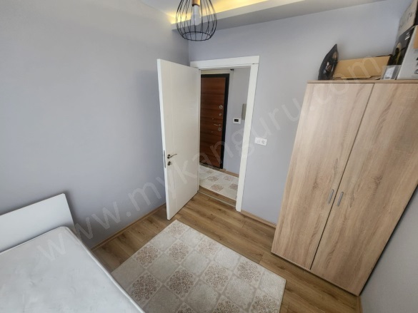 Girne Mah. Efeler Kiralık Daire |  2+1 Oda | 60M2 Aylık 35.000Tl Eşyalı  | 1. Kat | Doğalgaz(Kombi) | 1 Banyo Resim-4