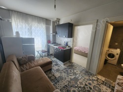 Efeler Zafer Mah. Kiralık Daire 1+1 40 M2 | 3. Kat | Klima | 1 Banyo