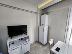 Efeler Cumhuriyet Mah. Kiralık Daire 1+1 45 M2 | 2. Kat | Doğalgaz(Kombi) | 1 Banyo | 1 Yatak Odası