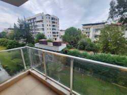 Efeler Ata Mah. Satılık Daire 3+1 155 M2 | 2. Kat | Doğalgaz(Kombi) | 2 Banyo