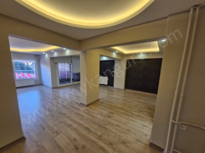 Satılık Daire Kent Meydanında İçi Full Yapılı 3+1 Efeler Güzelhisar Mah