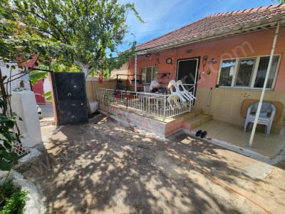 Satılık Müstakil Ev Kuyulu Mhde 269M² Arsa İçinde 2+1 Efeler Mah