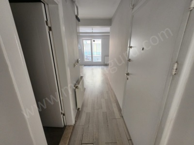 Satılık Daire Cumhuriyet Mahde 1+1 45 M² D Gazlı Efeler Mah