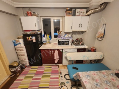 Satılık Daire Orta Mah Cadde Üzerinde 2+0 Eşyalı 1+1 Efeler