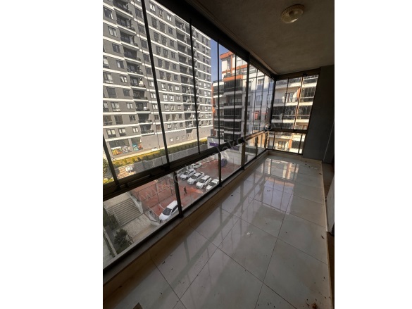 Kazımiye Mah. Çorlu Kiralık Daire |  3+1 Oda | 150M2 Aylık 45.000Tl  Krediye Uygun  | 3. Kat | Doğalgaz(Kombi) | 2 Banyo | 1 Yatak Odası Resim-5