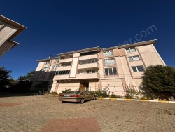 Çorlu Çobançeşme Mah. Kiralık Daire 2+1 105 M2 | 1. Kat | Doğalgaz(Kombi) | 1 Banyo | 1 Yatak Odası