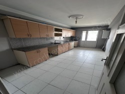 Çorlu Kemalettin Mah. Kiralık Daire 2+1 90 M2 | 5. Kat | Doğalgaz(Kombi) | 1 Banyo | 1 Yatak Odası