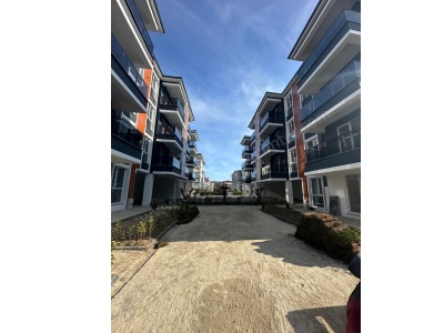 Çorlu Rumeli Mahallesinde Site İçinde 1+1 Kat Seçenekli Ler Satılık Daire Mah