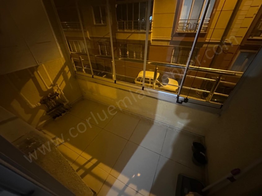 ÇORLU CEMALİYE MAHALLESİ MERKEZE YAKIN KAÇMAZ FIRSAT DAİRE