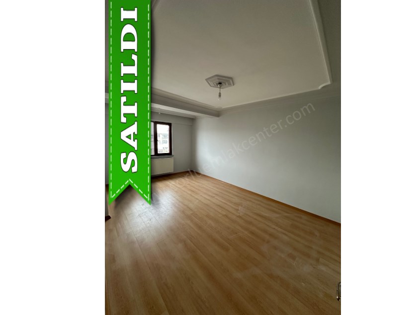 OTOGARIN DİBİNDE A101İN ÜSTÜNDE 2+1 SATILIK DAİRE