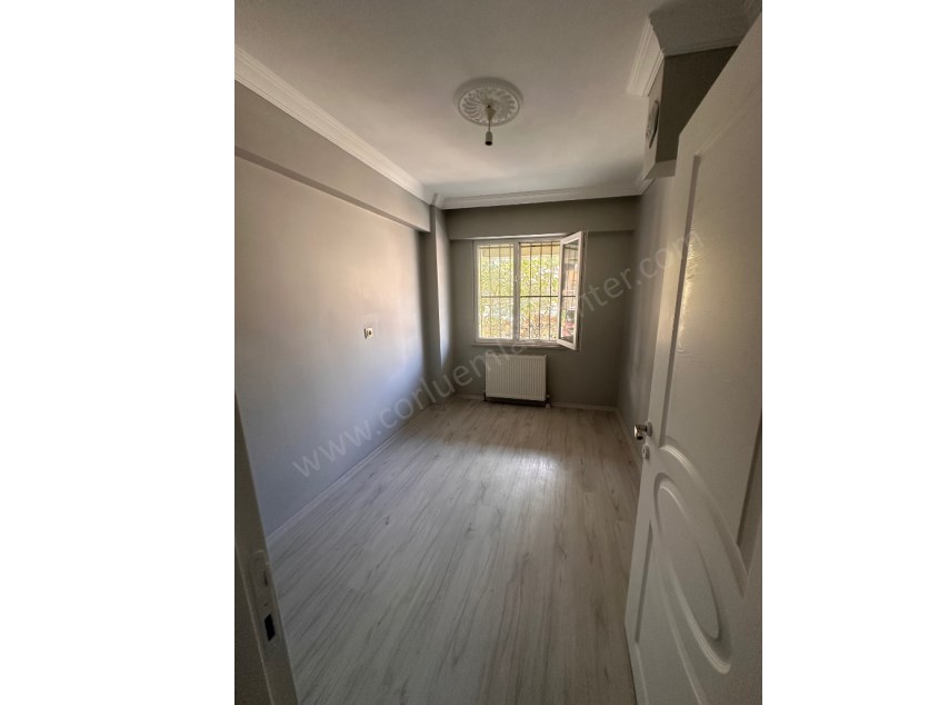 CEMALİYE MAHALLESİNDE 3+1