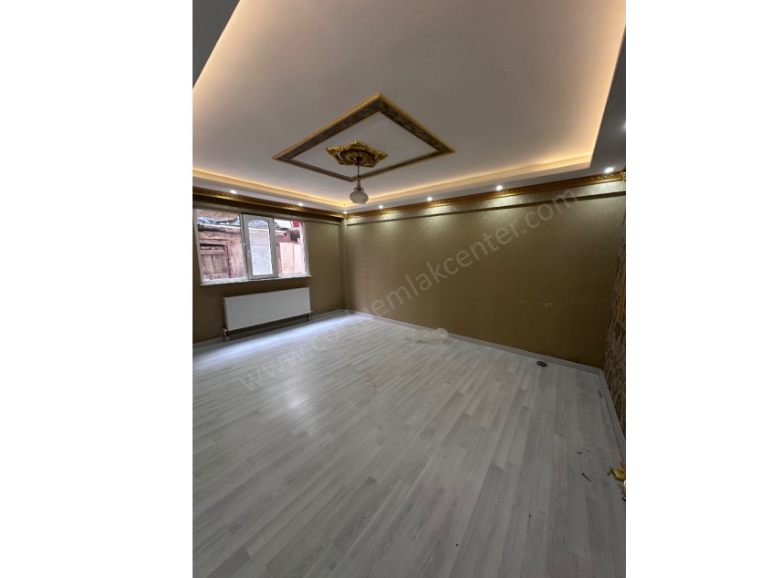 MERKEZİ KONUMDA KEMALETTIN MAHALLESİ 3+1 KELEPİR