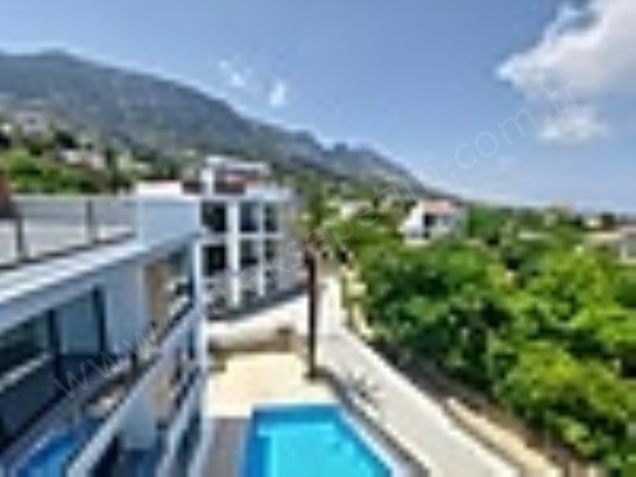 Merkez Girne Satılık Villa |  2.5+1 Oda | 71M2 10.500.000Tl  Krediye Uygun  | 2 Banyo | 2 Yatak Odası Resim-1