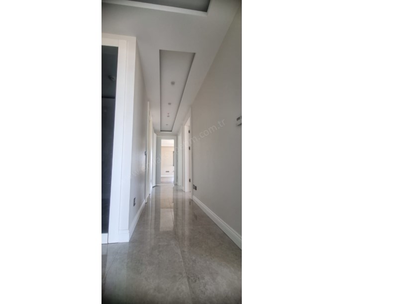 İKRA TOWERDA GÖL MANZARALI FIRSAT DAİRE
