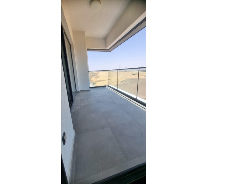 İKRA TOWERDA GÖL MANZARALI FIRSAT DAİRE