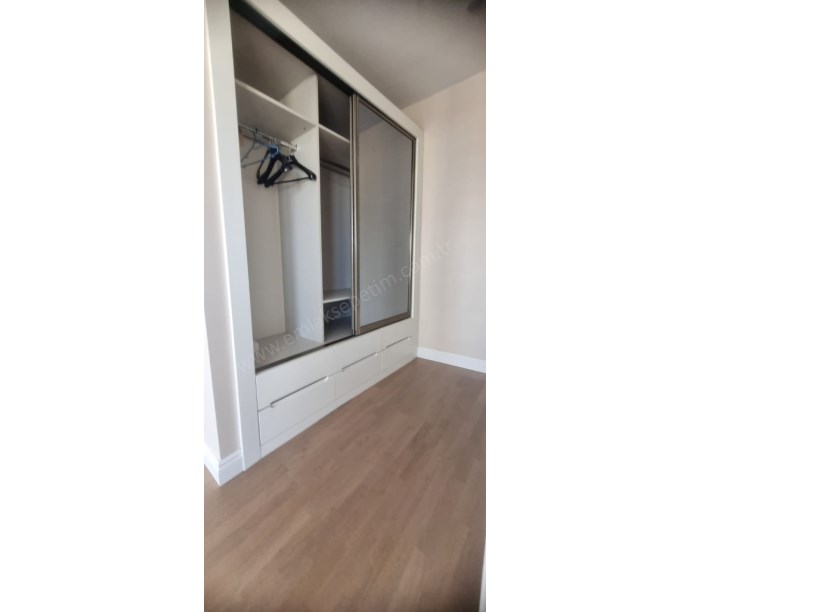 İKRA TOWERDA GÖL MANZARALI FIRSAT DAİRE