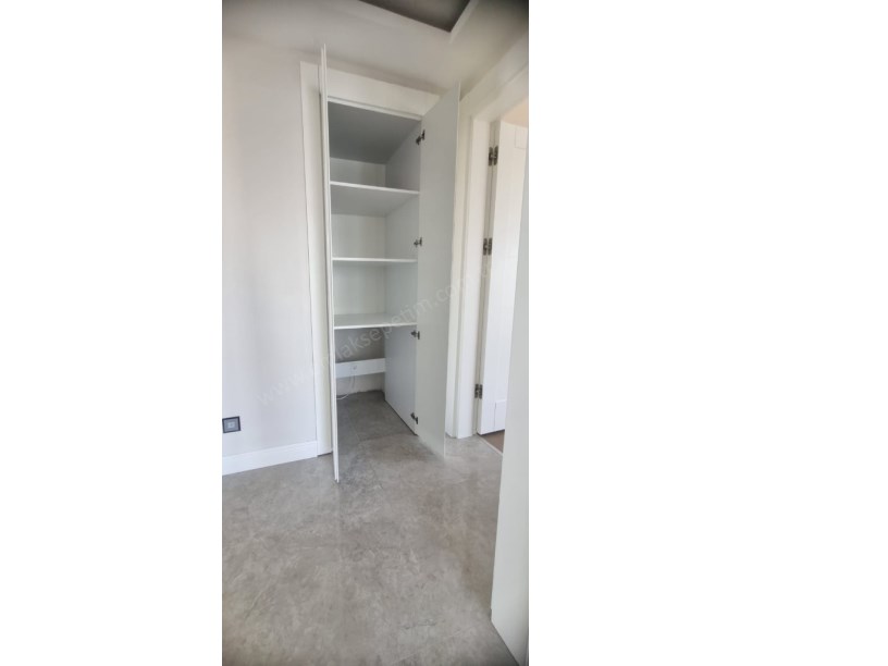 İKRA TOWERDA GÖL MANZARALI FIRSAT DAİRE