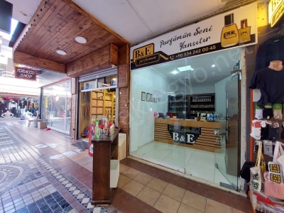 Yenişehir Grup Center İş Merkezinde Satılık Dükkan 1 Pendik Mah