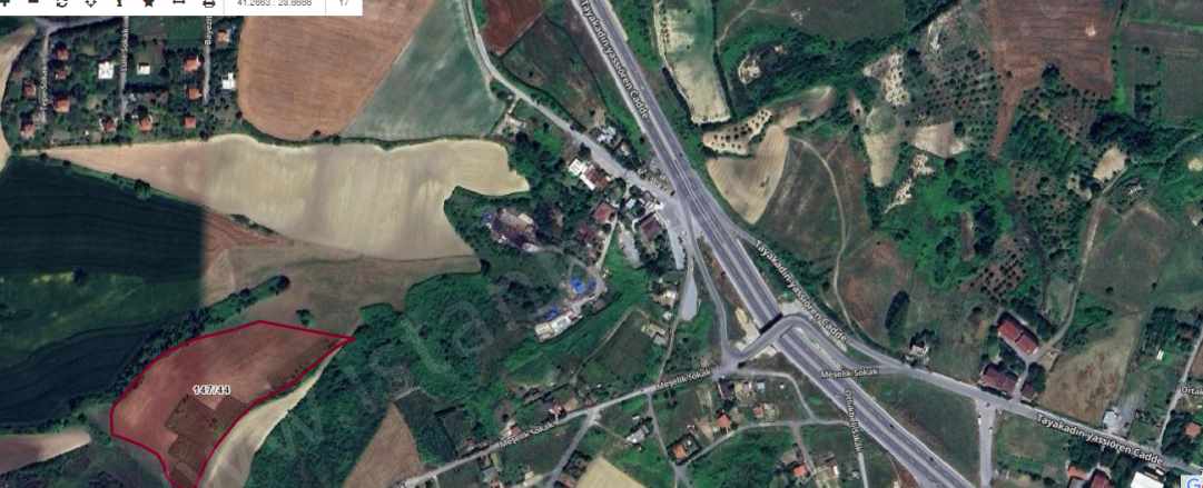 Arnavutköy Baklalıda Satılık Tarla Arsa 207 M2 Hisseli Evlerin Yakını Baklalı Mah