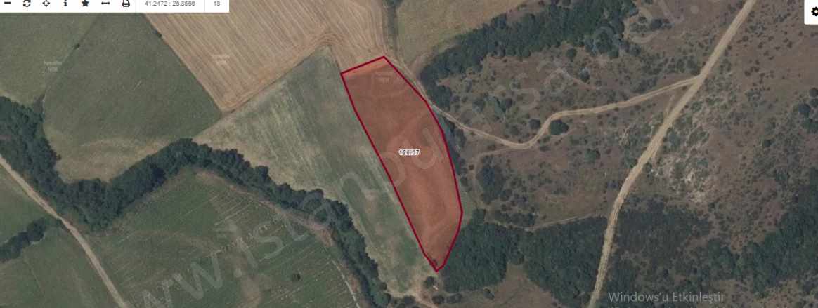 Edirne Uzunköprü Sultanşah Köyünde Satılık Tarla 472 M2 Hisseli Yolu Var