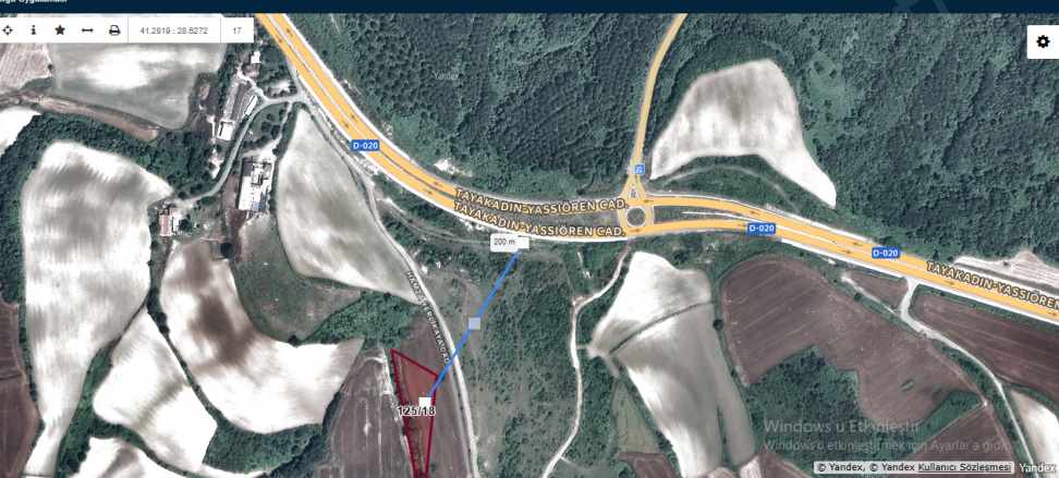 Arnavutköy Boyalıkta Satılık Tarla 3 732 M2 Müstakil imarlı Caddeye Yakın Boyalık Mah