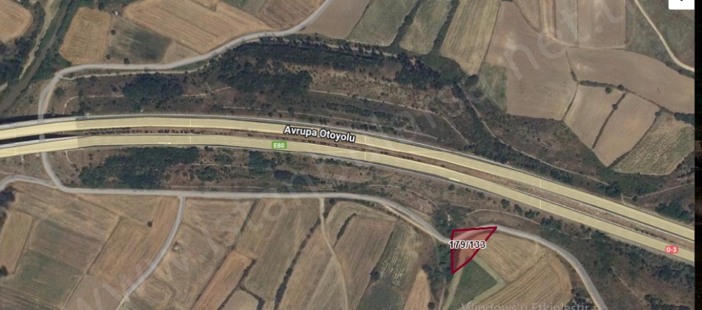 Taşağıl Bucak Merkezi Köyü Babaeski Satılık Tarla |  1810M2 805.000Tl Resim-1